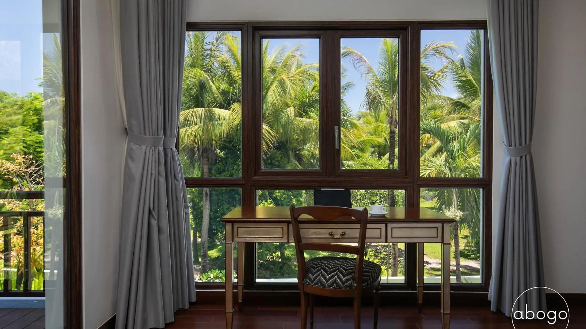 Purama Villas Resort Beachfront Da Nang