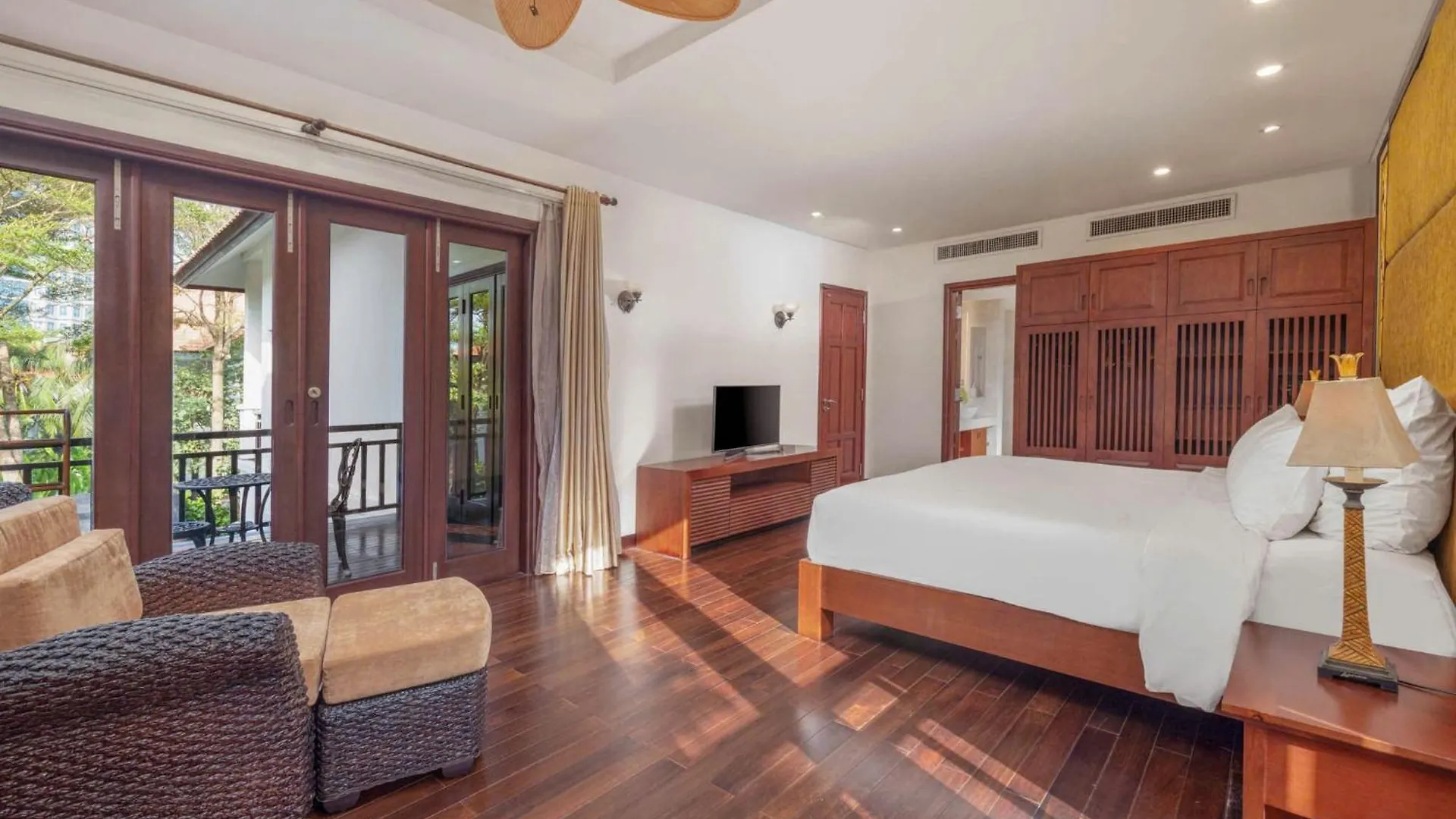 Purama Villas Resort Beachfront Da Nang