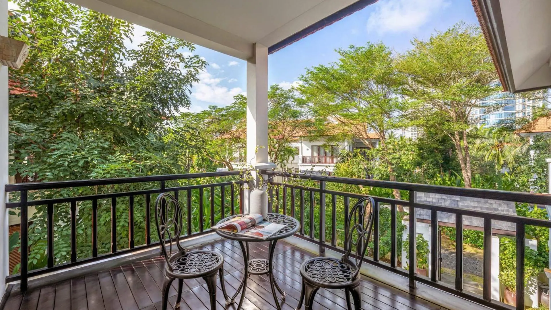 Purama Villas Resort Beachfront Da Nang Vietnam